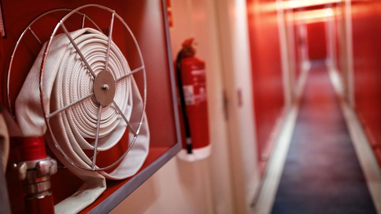 Instalação de sistema de combate a incêndio